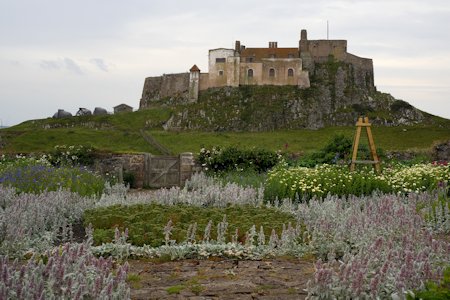 Loading Lindisfarne 1