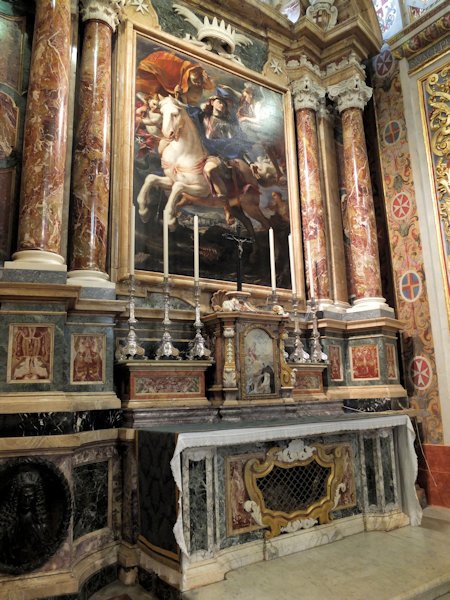 Loading St Pauls co cathederal