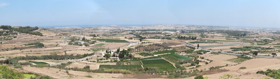 Loading Malta from Medina