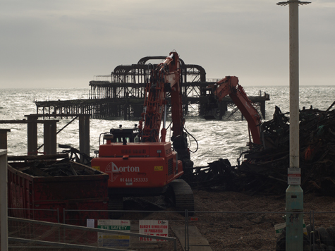 Loading Pier & Machines